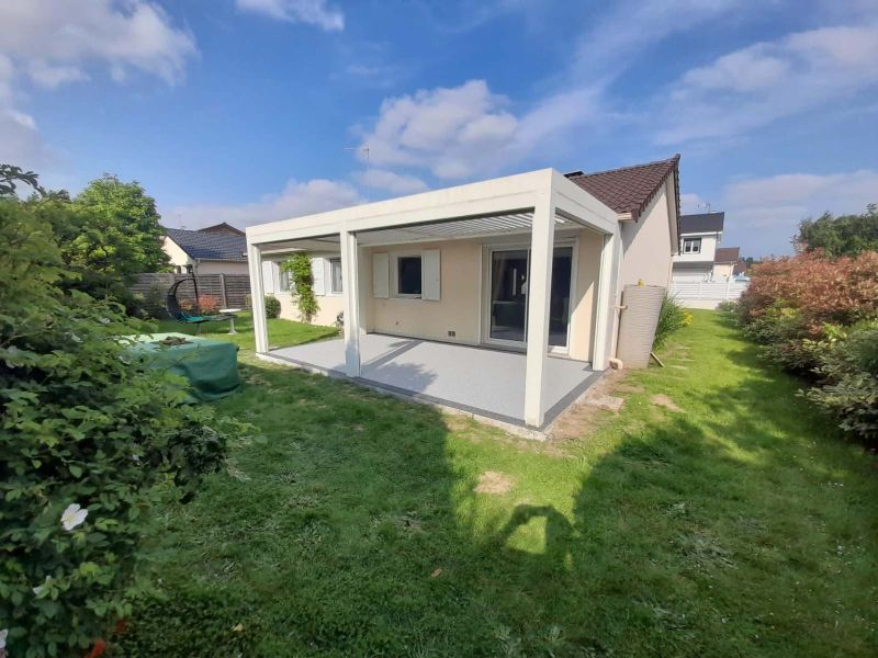 Menuiserie extérieure pergola bioclimatique