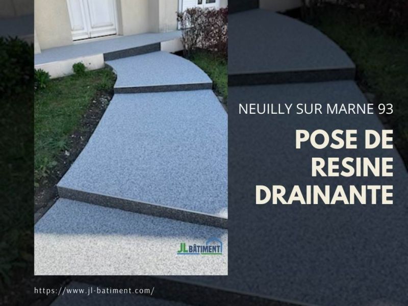 Pose d'un revêtement de sol drainant dans allée