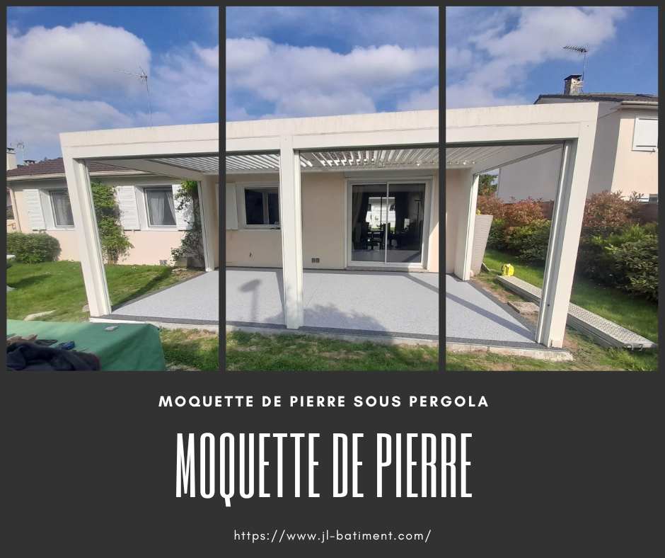 Terrasse moquette de pierre avec pergola bioclimatique
